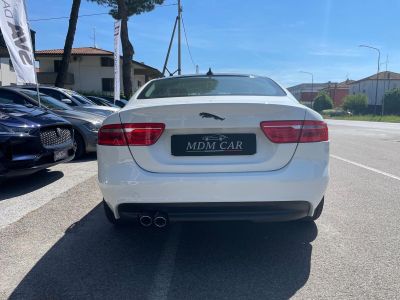 Jaguar XE 2.0 D Turbo 180CV aut. Prestige